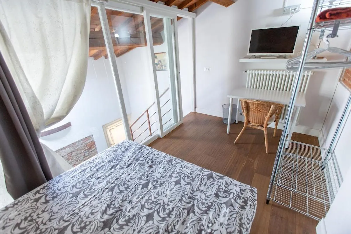 Cozy Apartment In San Frediano Florença Itália
